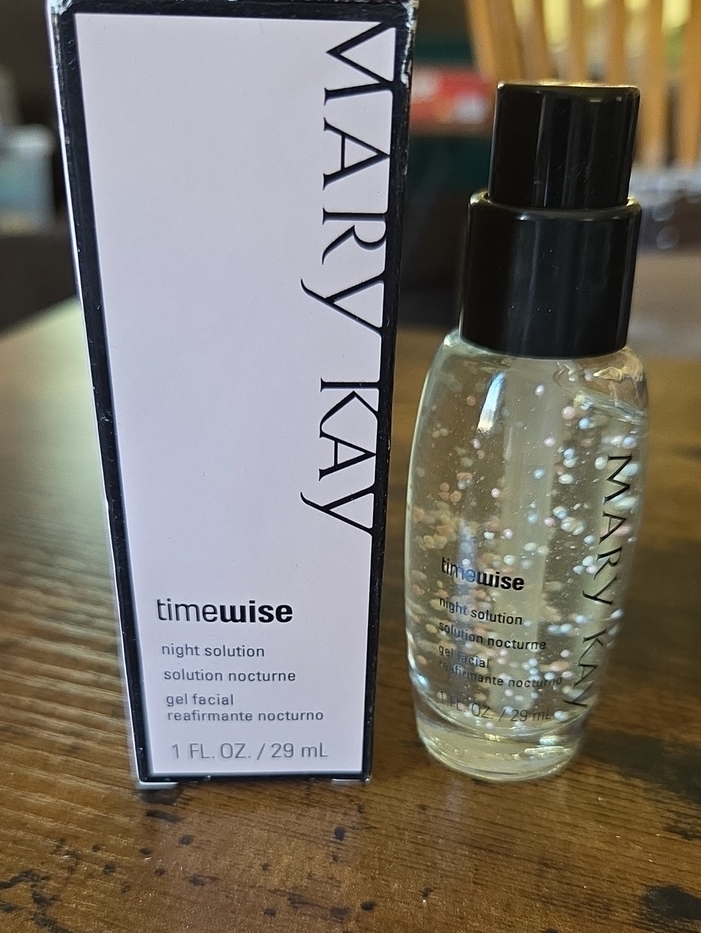 Mary Kay TimeWise Night Solution Gel Facial